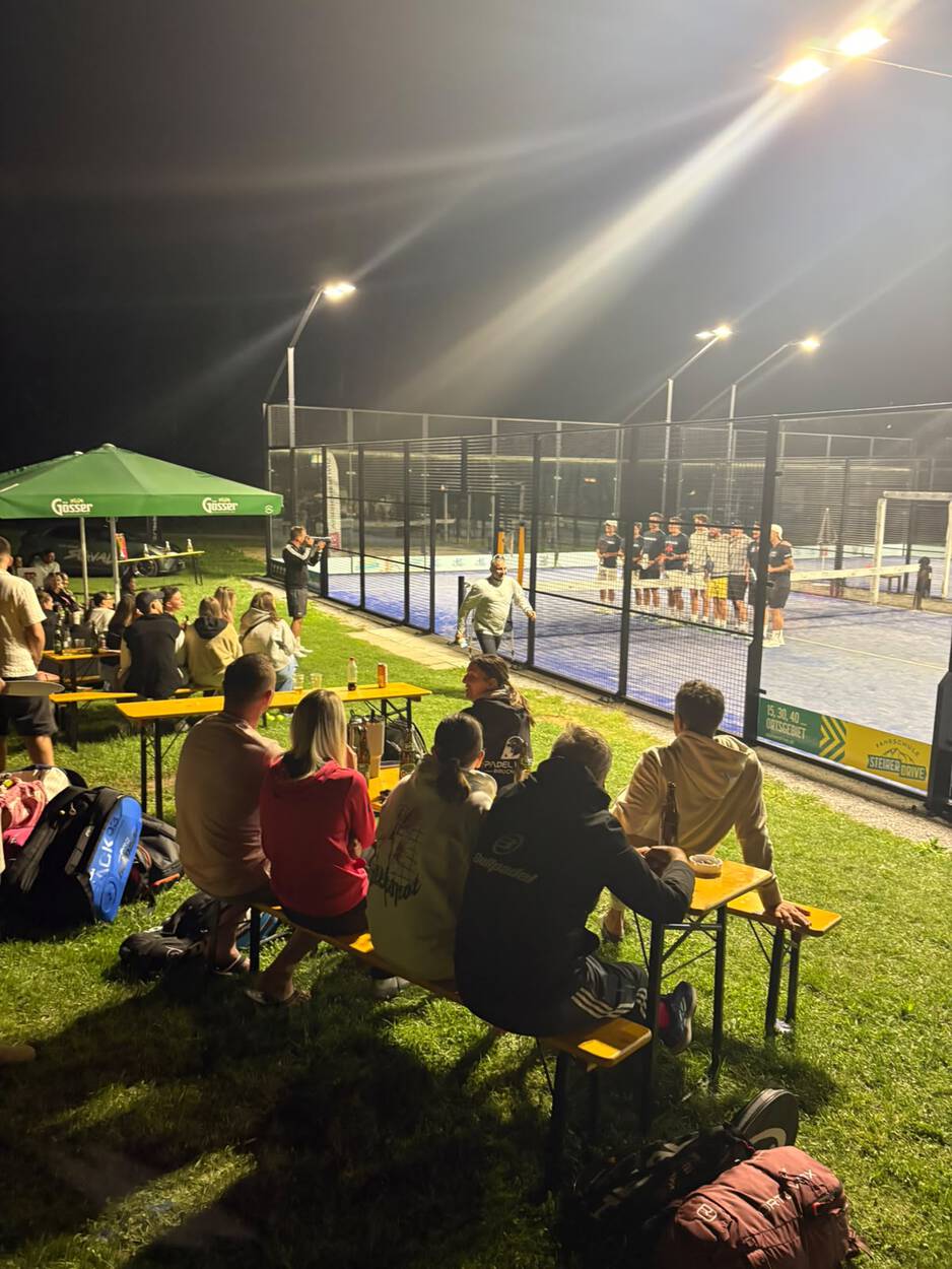 Padelnight powered by AS Versicherung und Wüstenrot